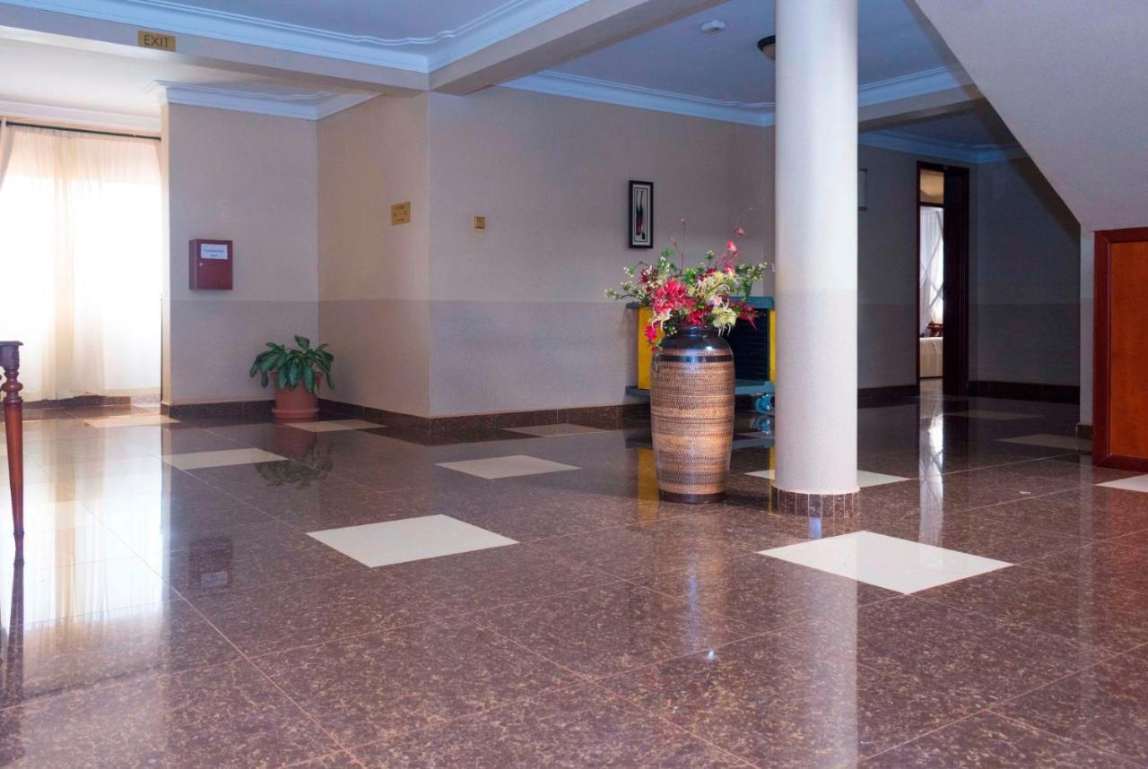 Kajansi Sapphire Hotel Entebbe Kigo מראה חיצוני תמונה