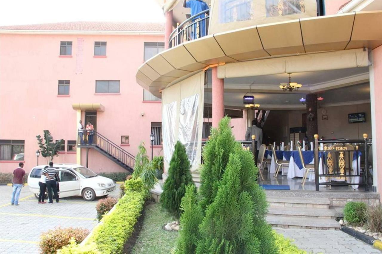 Kajansi Sapphire Hotel Entebbe Kigo מראה חיצוני תמונה